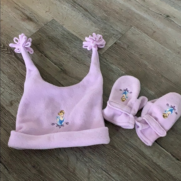 Disney Other - Cinderella hat and glove bundle
